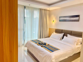 Step Apart Hotel